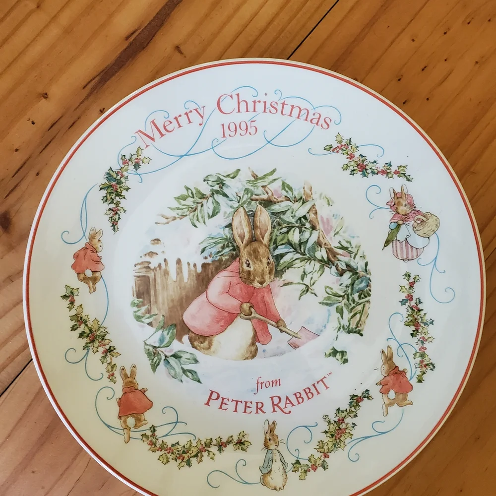Peter Rabbit Plate Collection - Picture 3 of 11